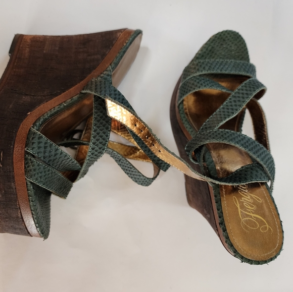 Green Women's Heel Platform Sandals - Size 9 - Picture 1 of 3